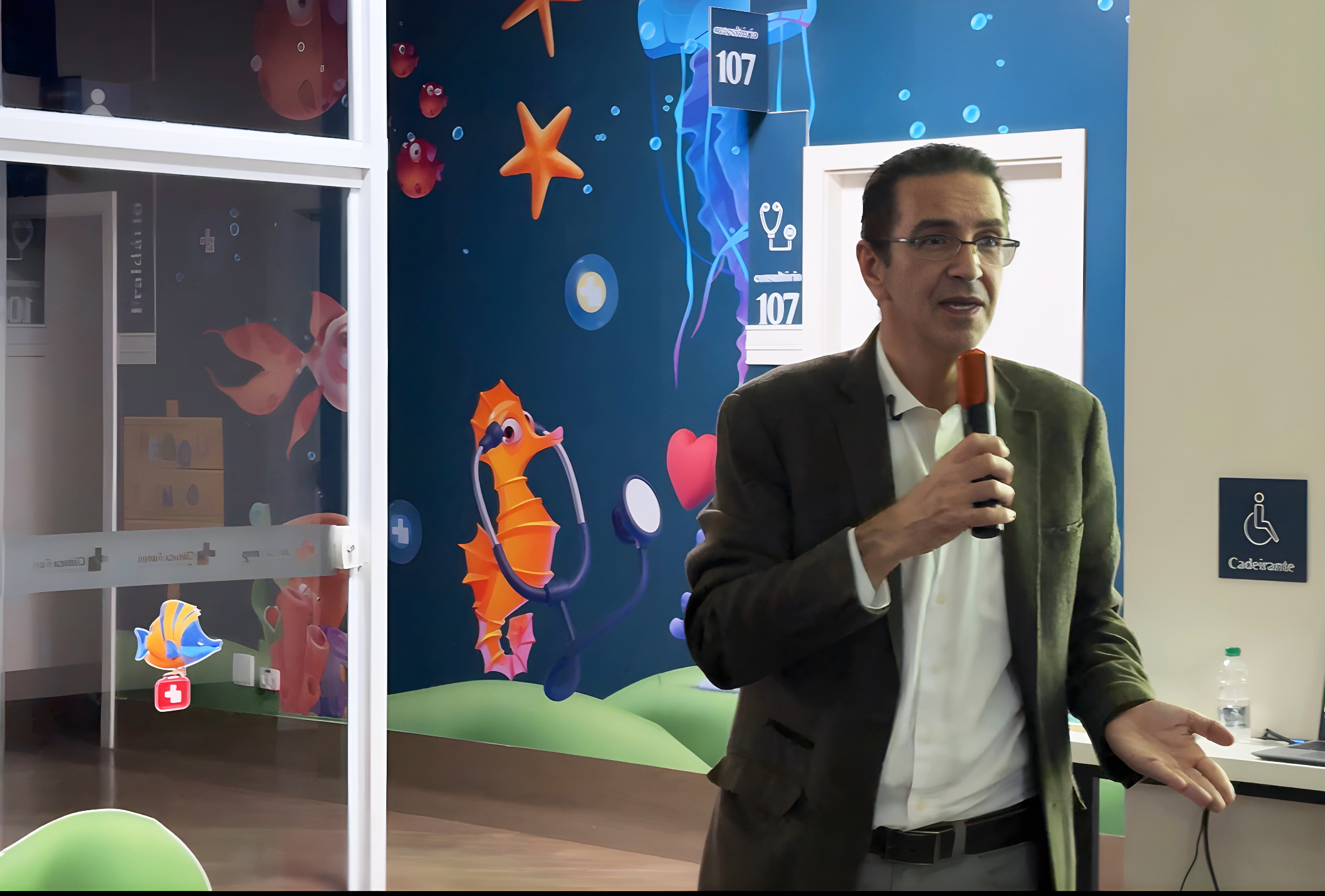 Dr. Fabiano Rosa, CEO da Clínica Fares